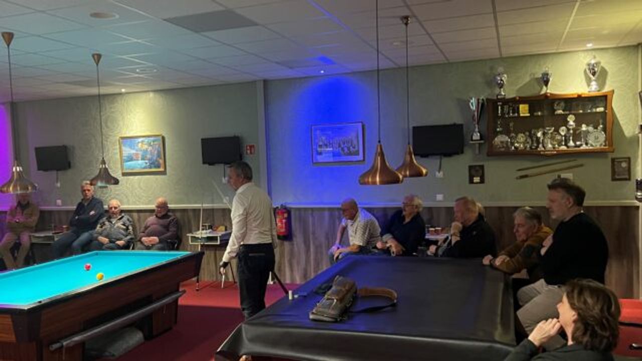 Clinic Dick Jaspers Bij Biljartvereniging Castricum 2 640x360