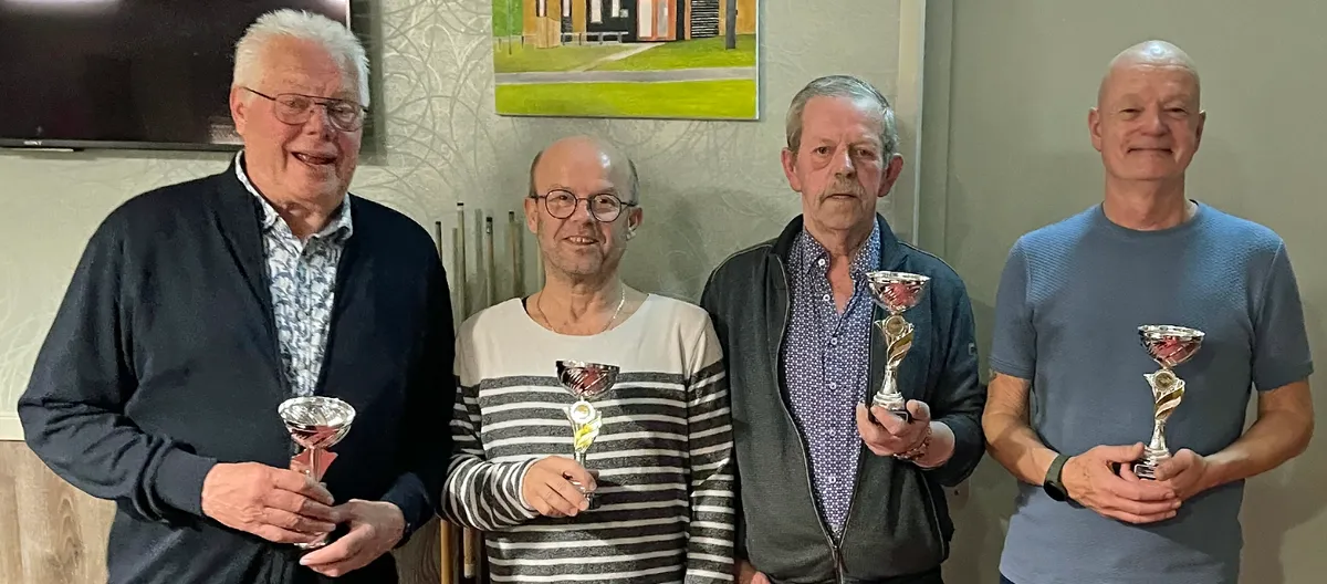 Vrijdagmiddagcompetitie: Wie zijn nu de echte ezels?